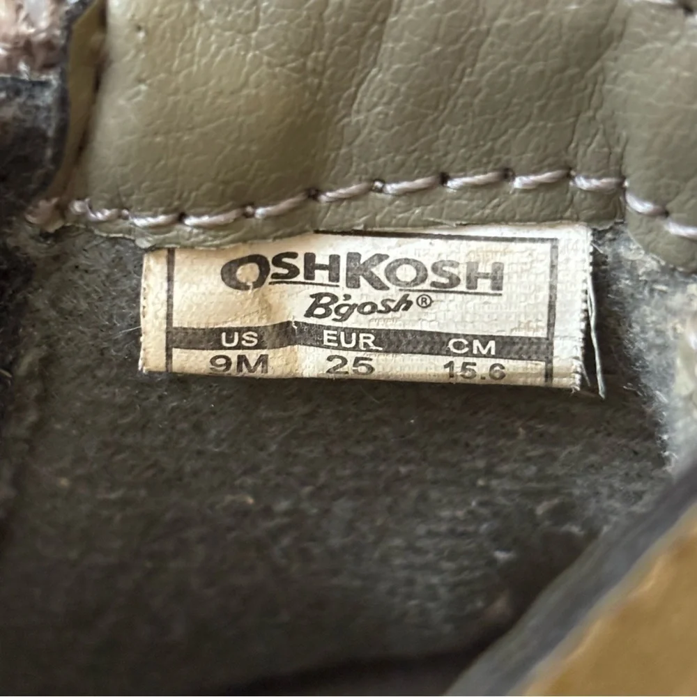 Osh’Kosh B’Gosh booties taupe cutout glitter detailed ankle boots size 9 TODDLER